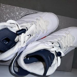 Grade school Jordan 6